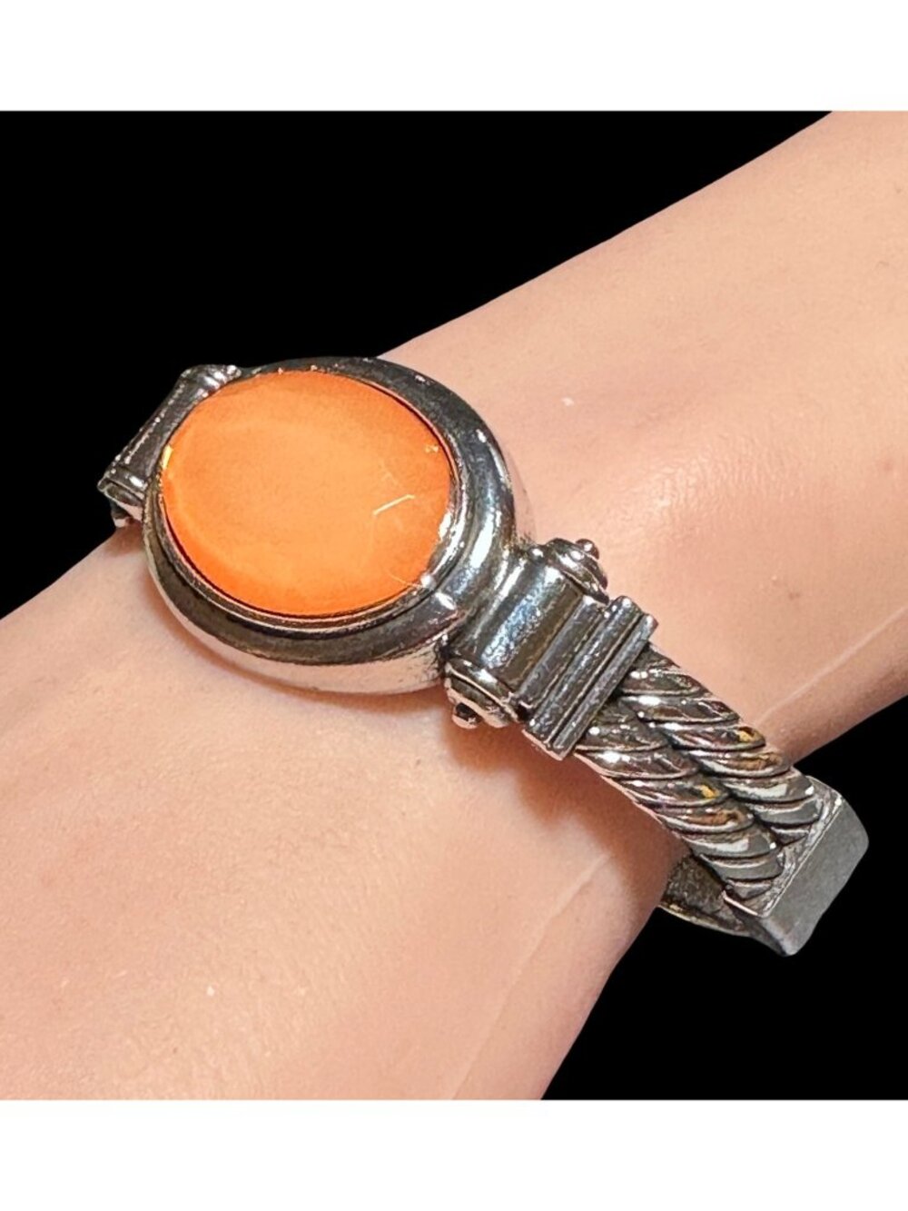 Clamper Hinged Cuff Bracelet Orange Oval Center Silver Tone Womens Jewelry